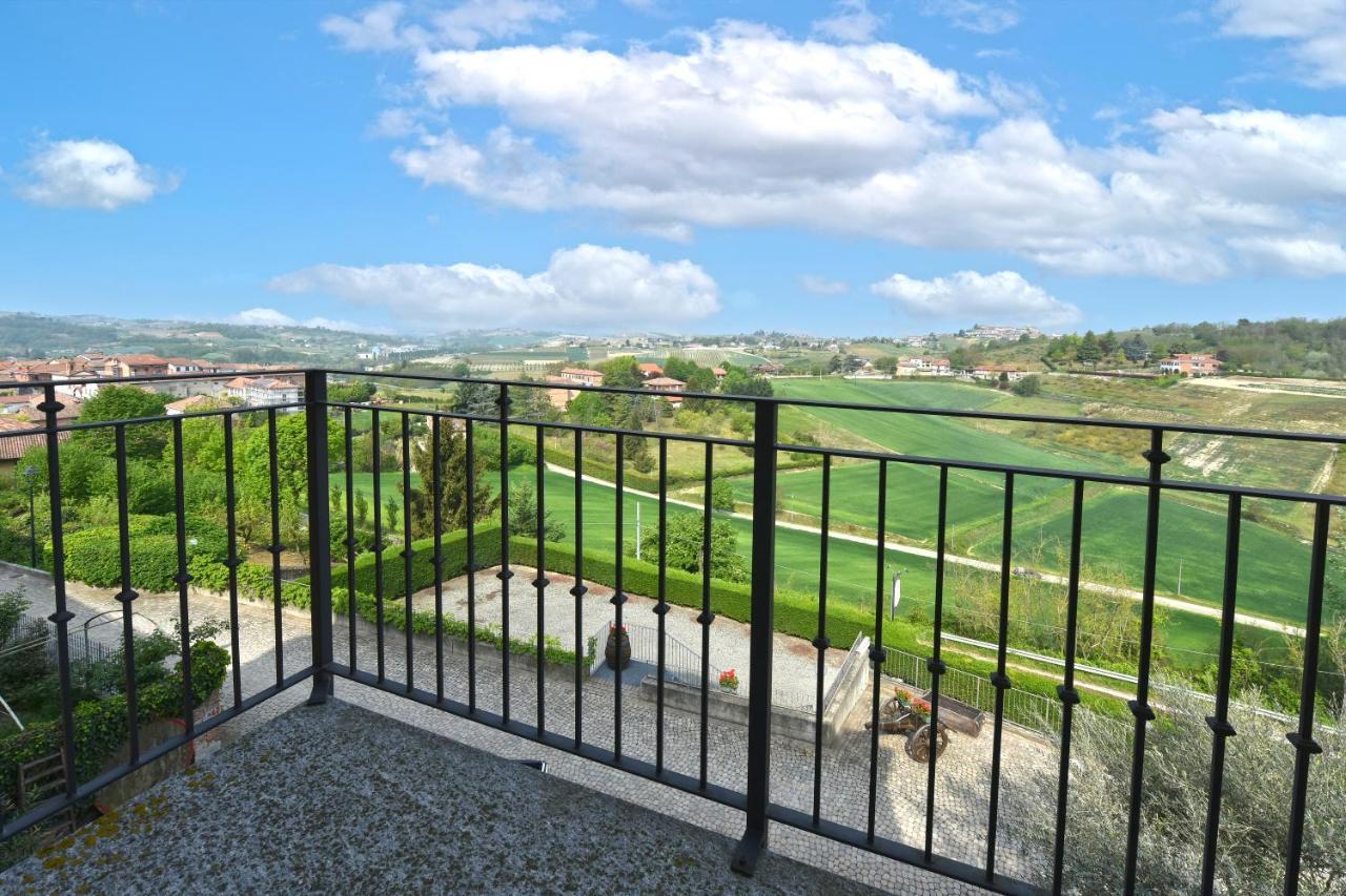 Hotel Ristorante Borgovecchio Montegrosso d'Asti Eksteriør billede