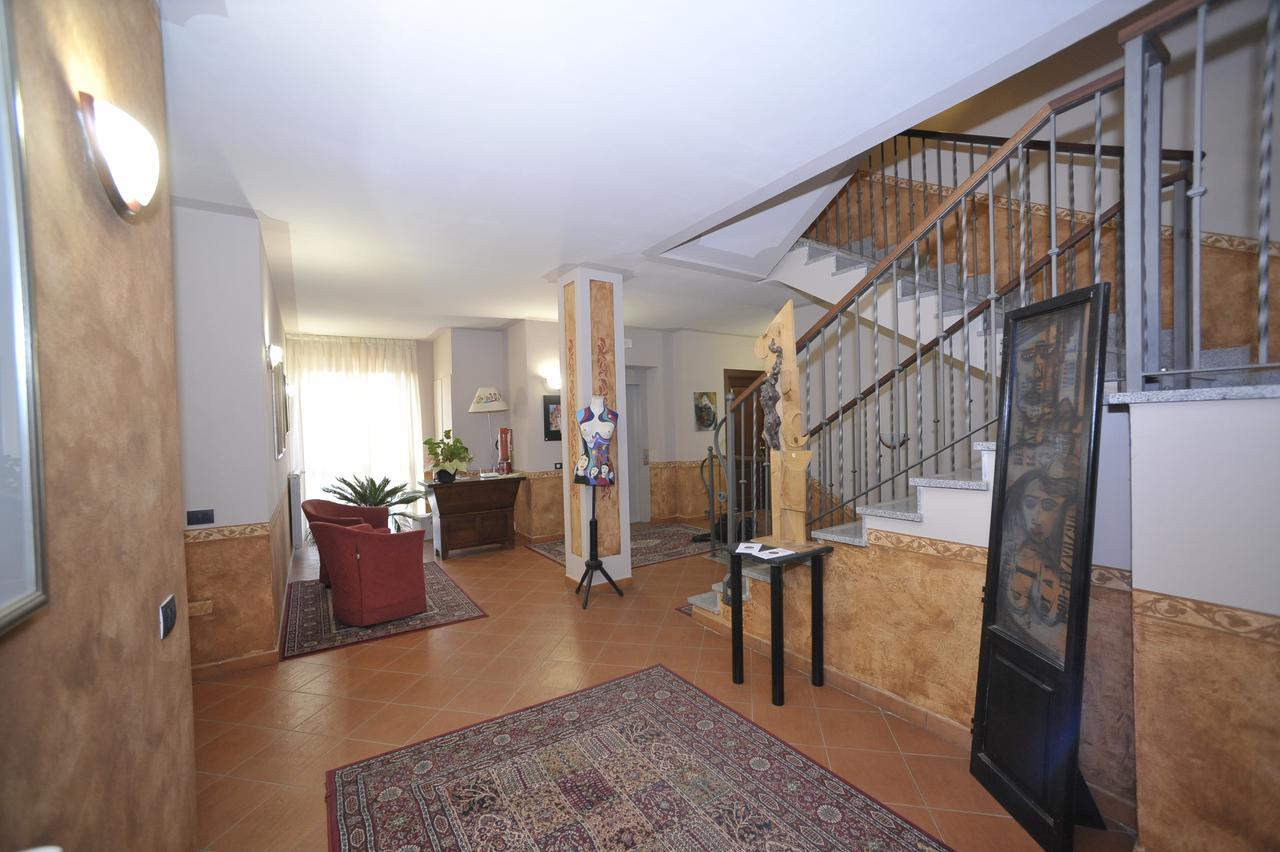 Hotel Ristorante Borgovecchio Montegrosso d'Asti Eksteriør billede